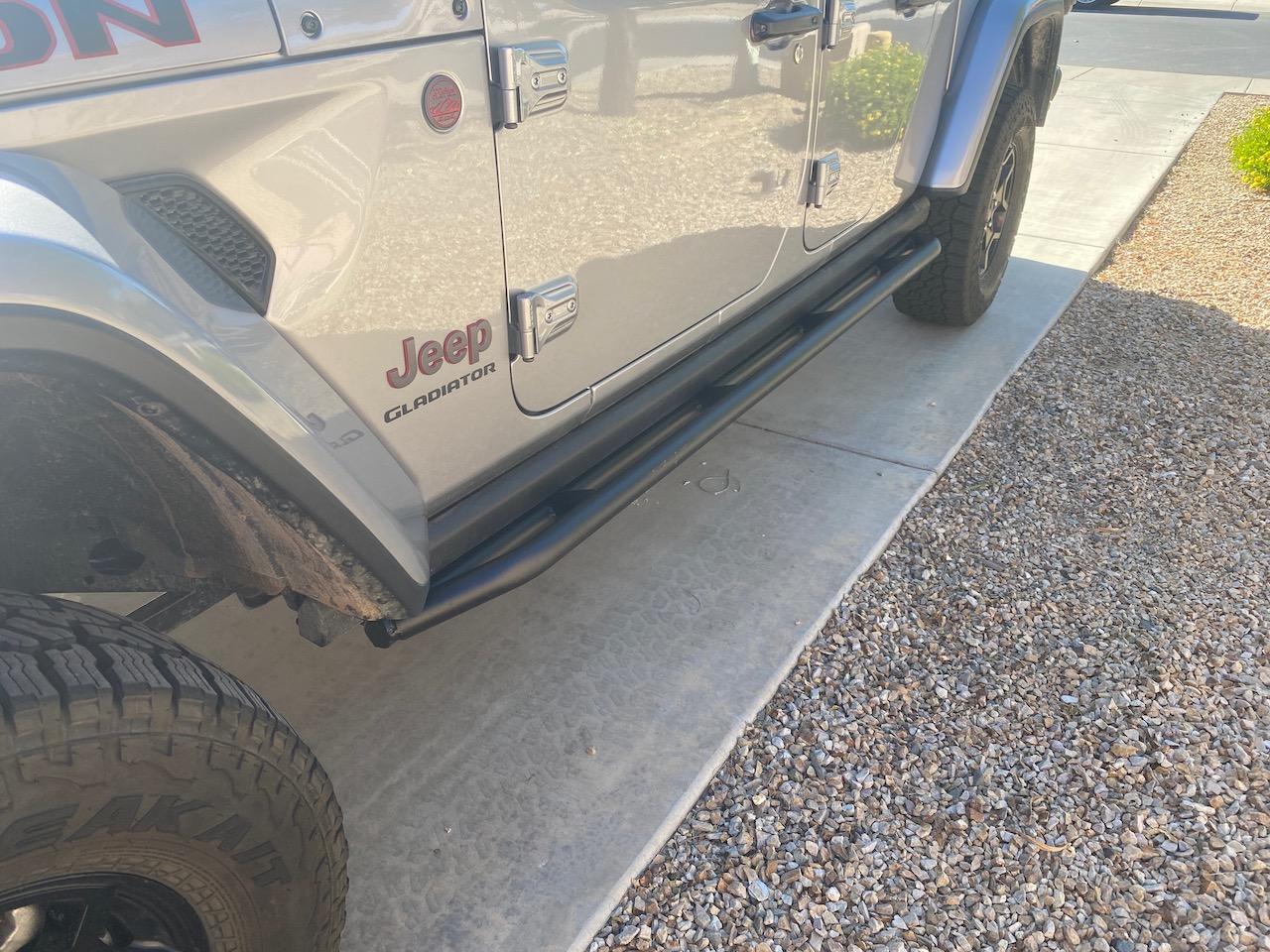 Jeep Gladiator Rock Rails Thread IMG_6782