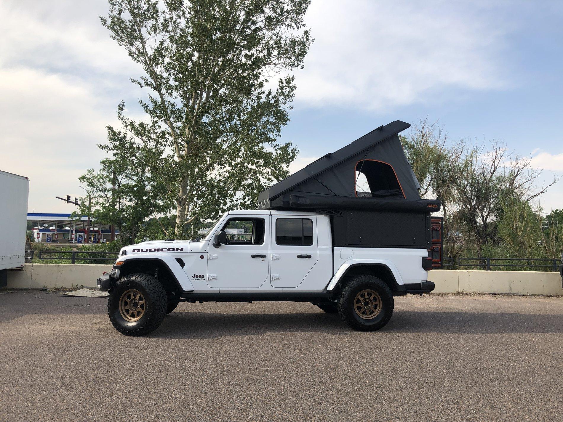 Jeep Gladiator Alu-Cab Canopy Camper 1E07D732-F535-4E4A-A041-B97DA337373E