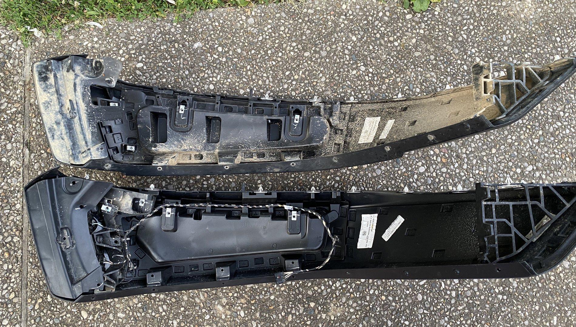 Jeep Gladiator Rubicon Fender Flare Take-Offs Install Journey and Important Discovery! 76DEEF28-12D1-49B2-99CD-D1947DC81602