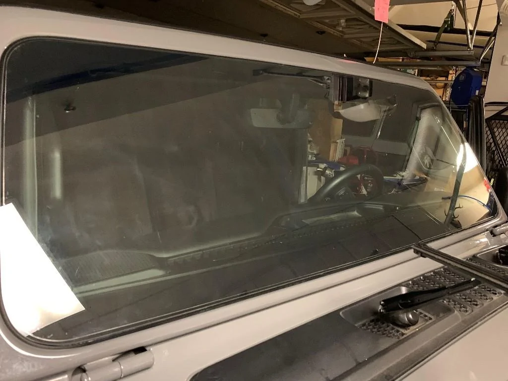 Jeep Gladiator Anybody got Gorilla Glass? Kiid0t