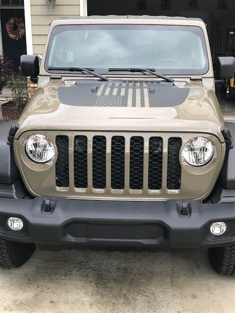 Jeep Flag Decal.jpg