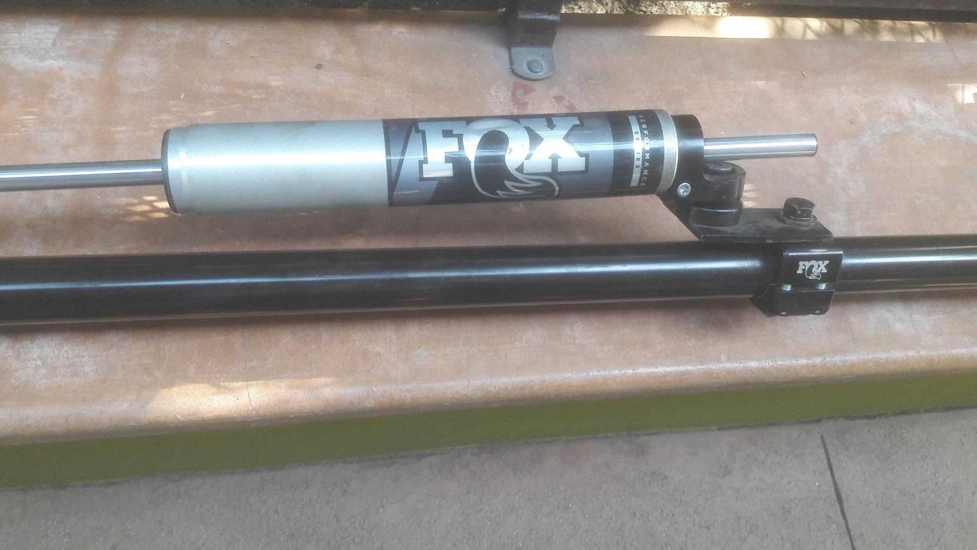 Jeep Gladiator USED (LESS THAN 100 MILES) Steersmarts Tie Rod (complete) & Fox Steering Stabilizer 20200617_160507