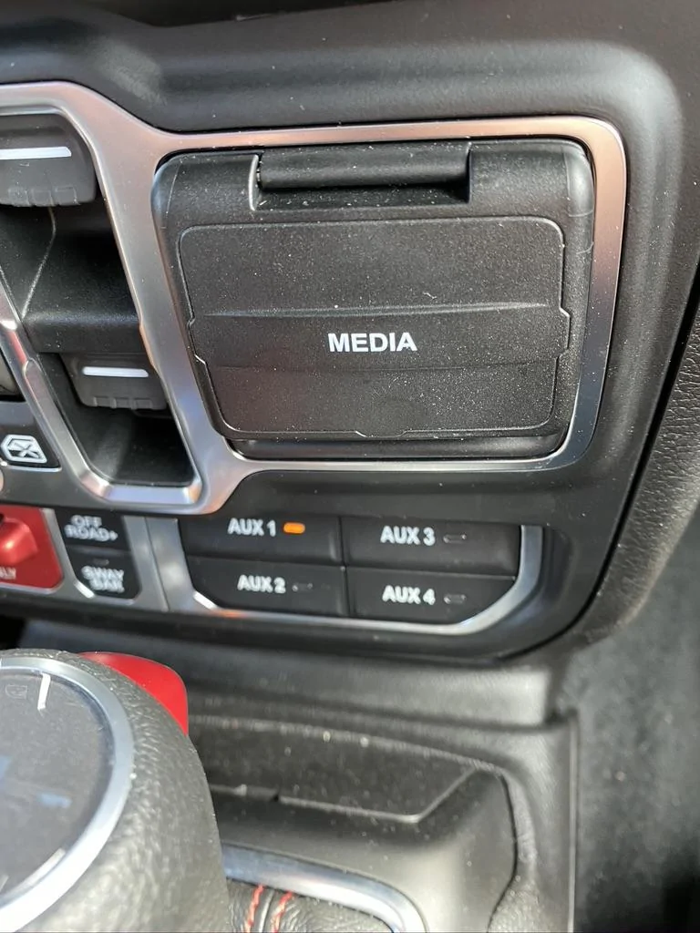 Jeep Gladiator Added MOPAR Aux Switch Pod - The results... EF8B6C74-EF3A-4C3B-A6CA-7D07256D5BA9_1_105_c
