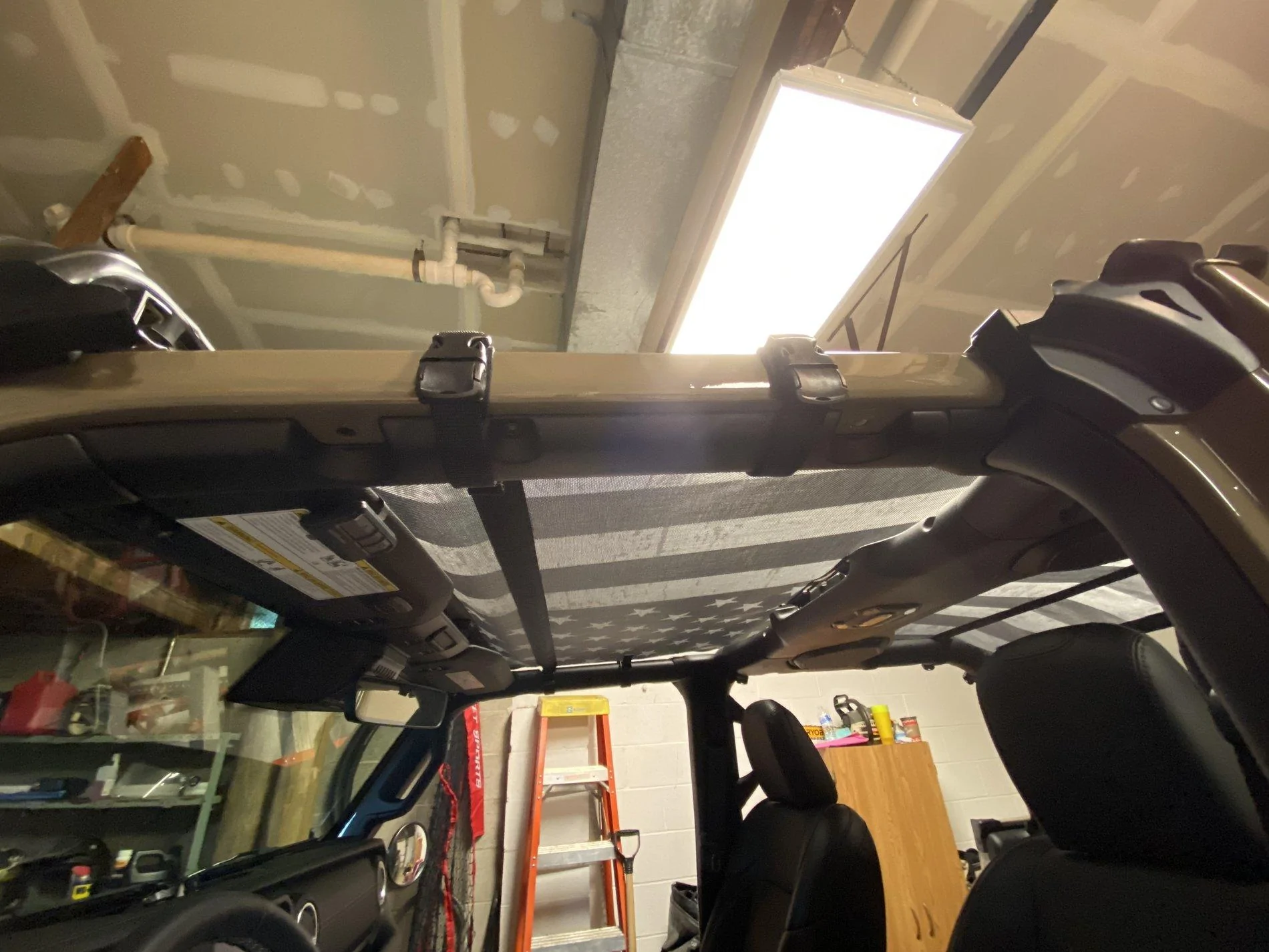Jeep Gladiator Just installed JTop flag sunshade. B4736ACA-A448-43C4-BA12-F1429983FE38