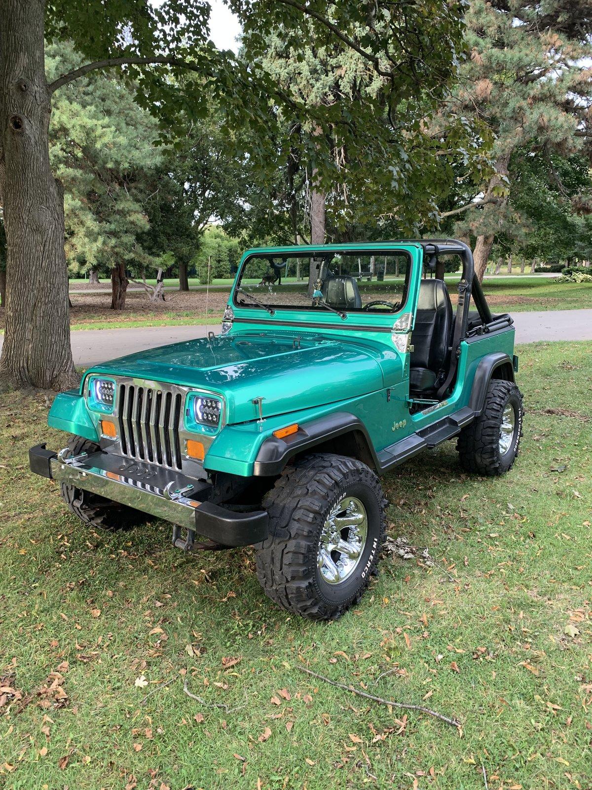 Jeep Gladiator What was your favorite Jeep (other than the JT)? CBE4DA28-D71E-4A18-951E-176224A950DE