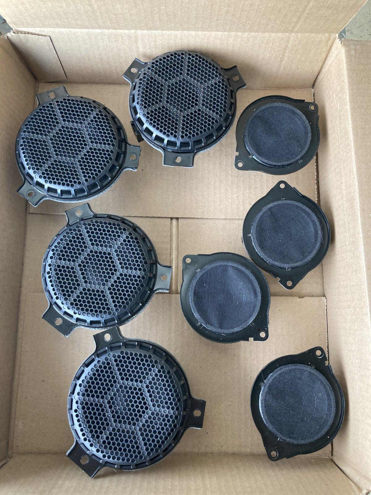 Jeep Gladiator Factory Speaker Set Non-Alpine 9183D866-987E-42D7-8CE1-AF96721238A6
