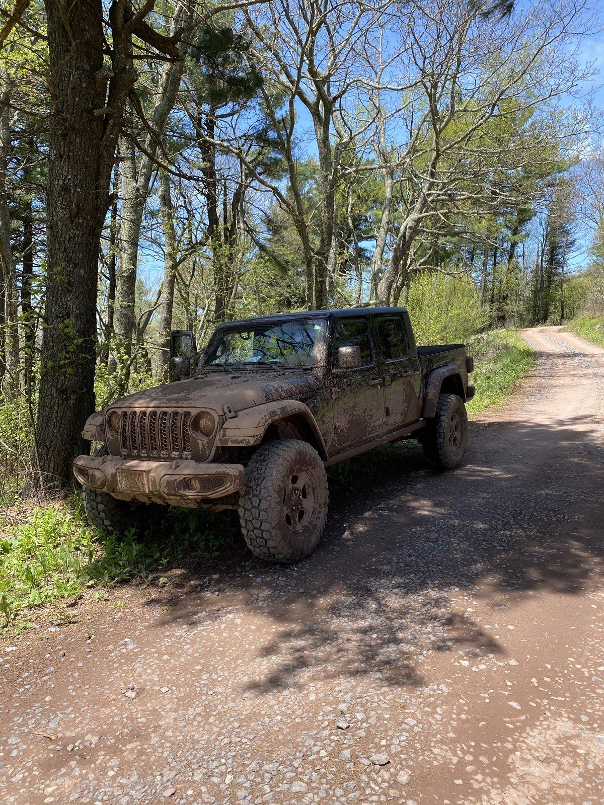Jeep Gladiator What did you do WITH your Gladiator today? A9ED623A-ABB8-4D99-B4CB-7D27D9AE13A5