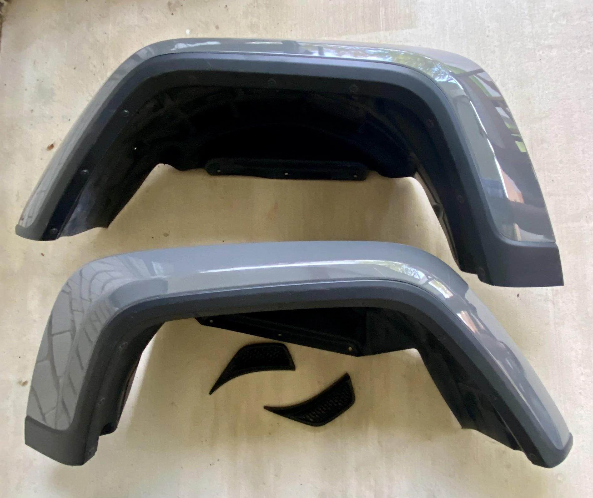 Jeep Gladiator Overland Sting Gray Fender Flares with LED DRLs IMG-3282