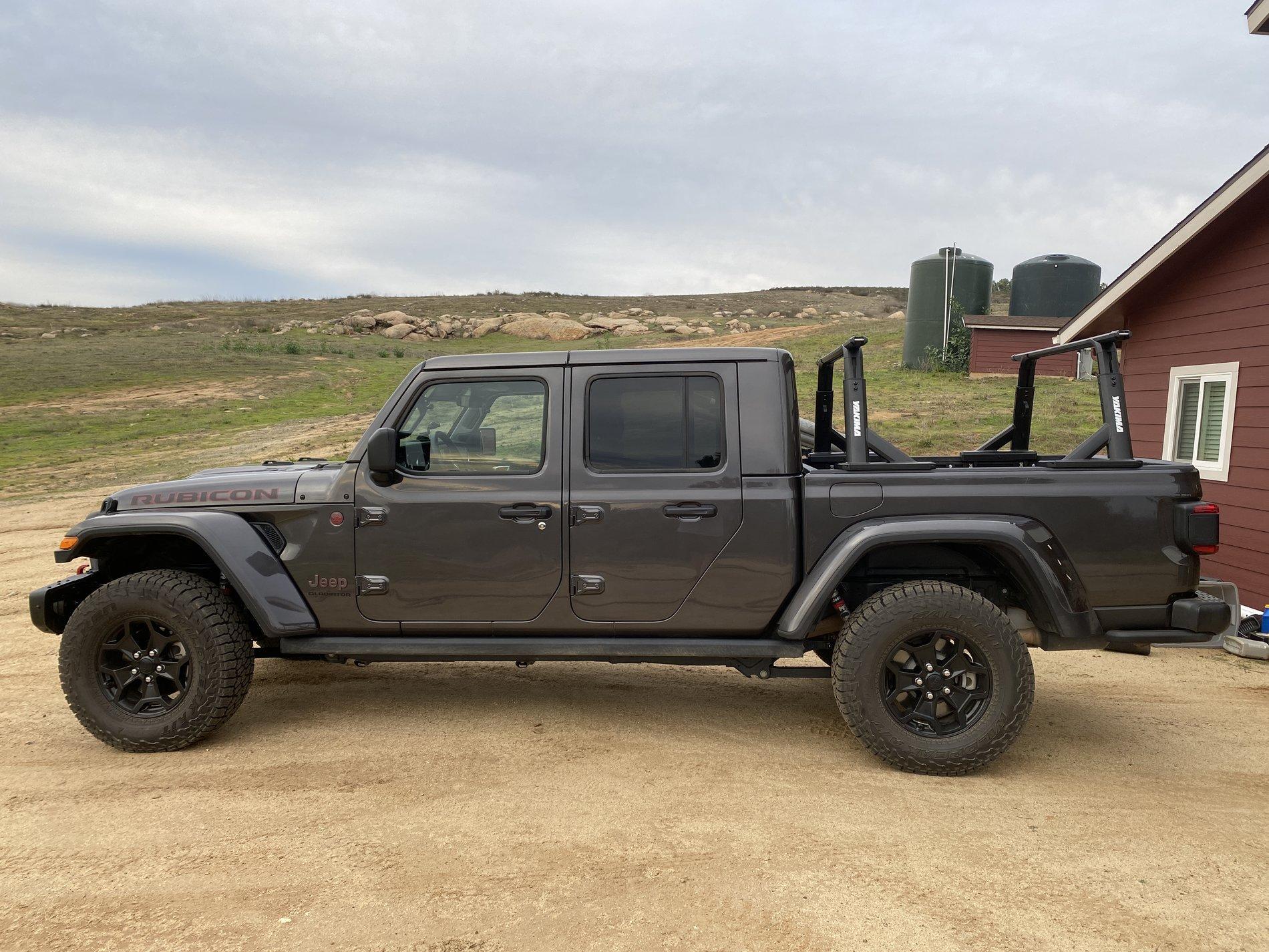 Jeep Gladiator KayakMike's Granite Crystal Metallic LE Build IMG_4344.JPG