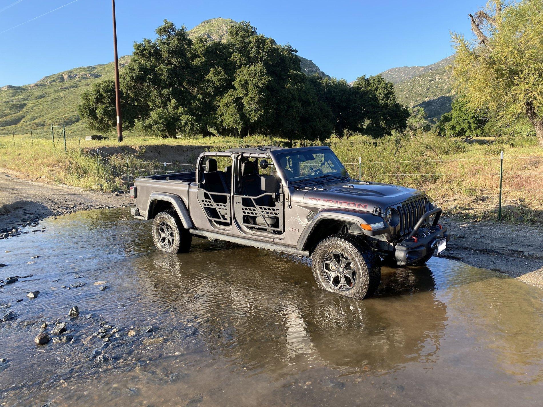 Jeep Gladiator KayakMike's Granite Crystal Metallic LE Build mIMG_4611
