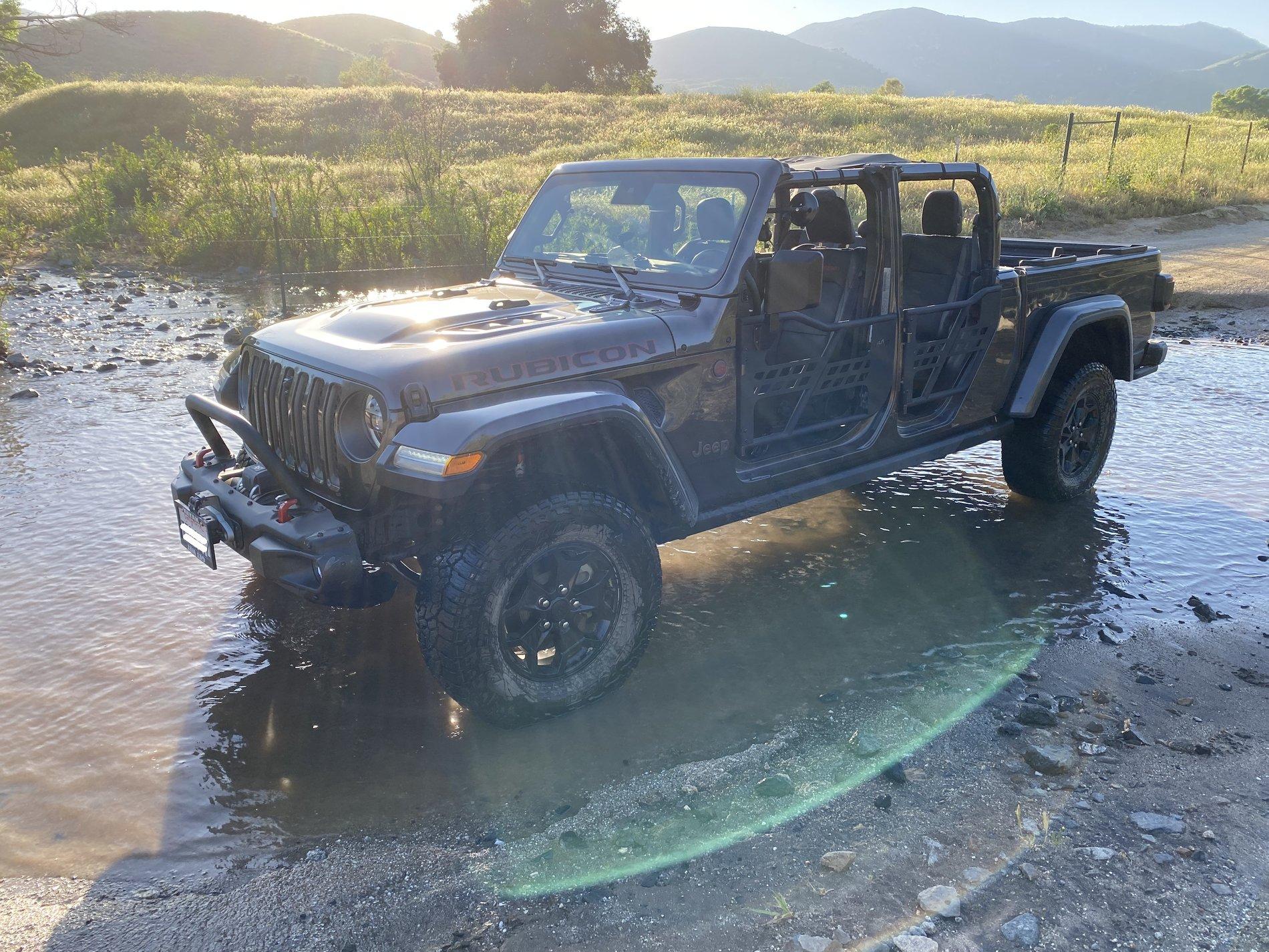 Jeep Gladiator KayakMike's Granite Crystal Metallic LE Build mIMG_4610