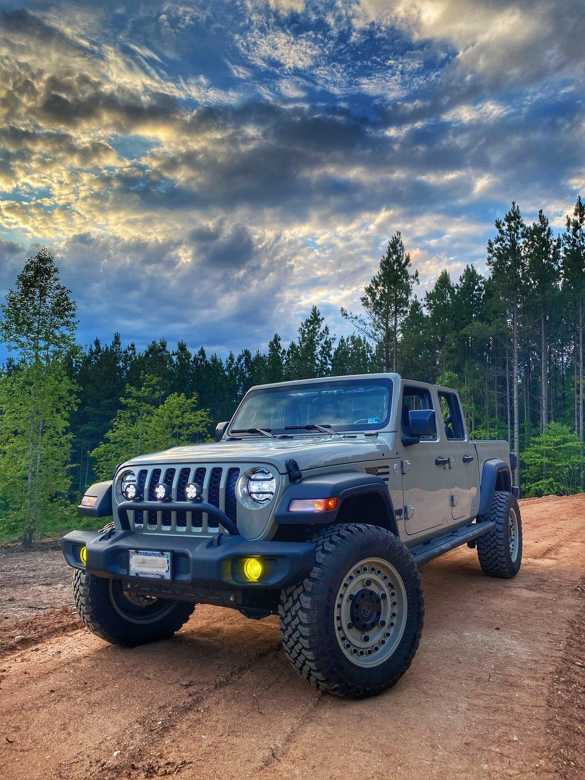 Jeep Gladiator Gobi Gladiator... new pics 73C685D8-8DC6-4C47-8FBF-41E793DB0EEB