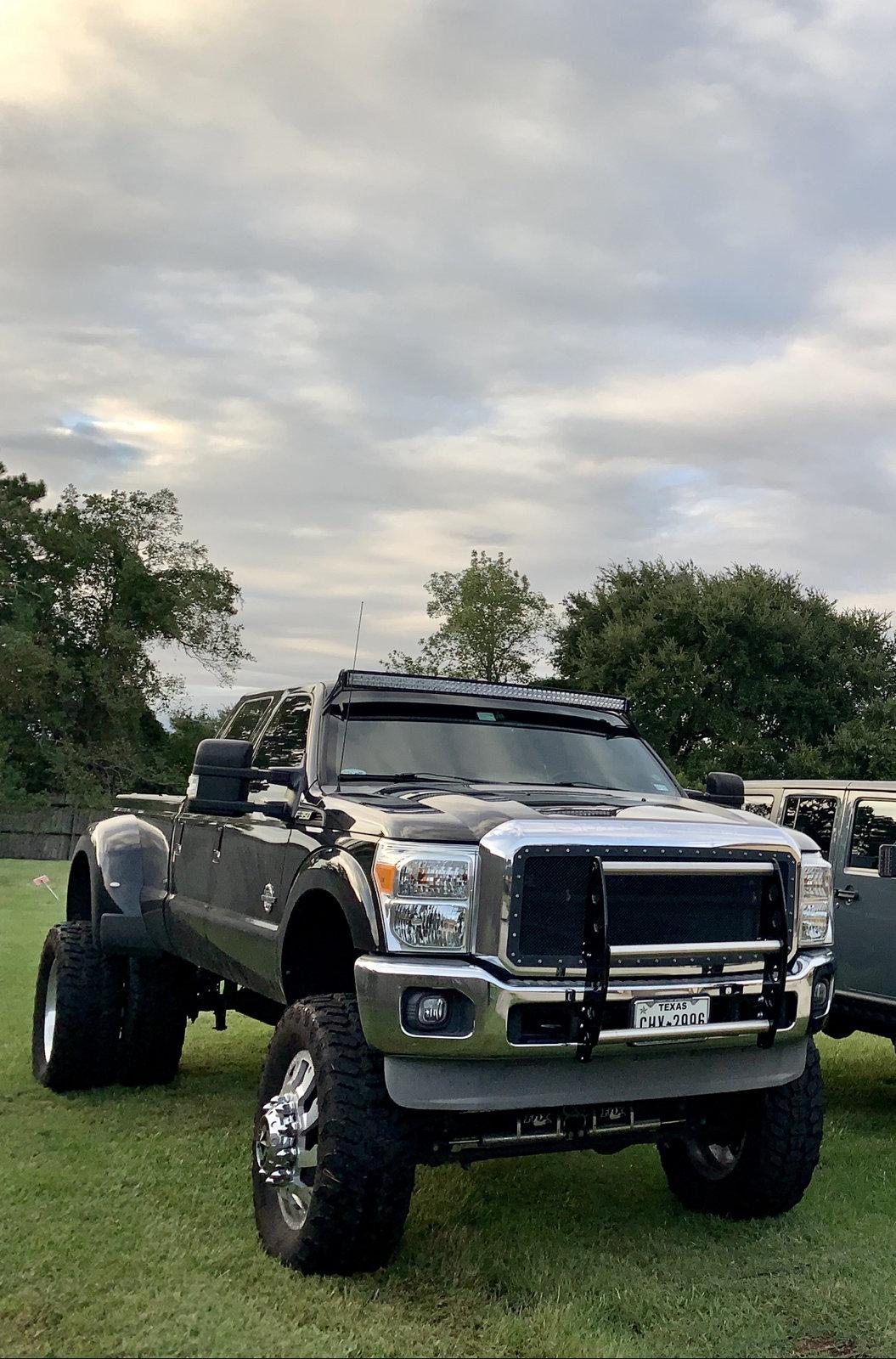 Jeep Gladiator Lets see all those Gladiators with lifts and bigger tires! AD431357-732C-48D0-9995-51A172326FE9