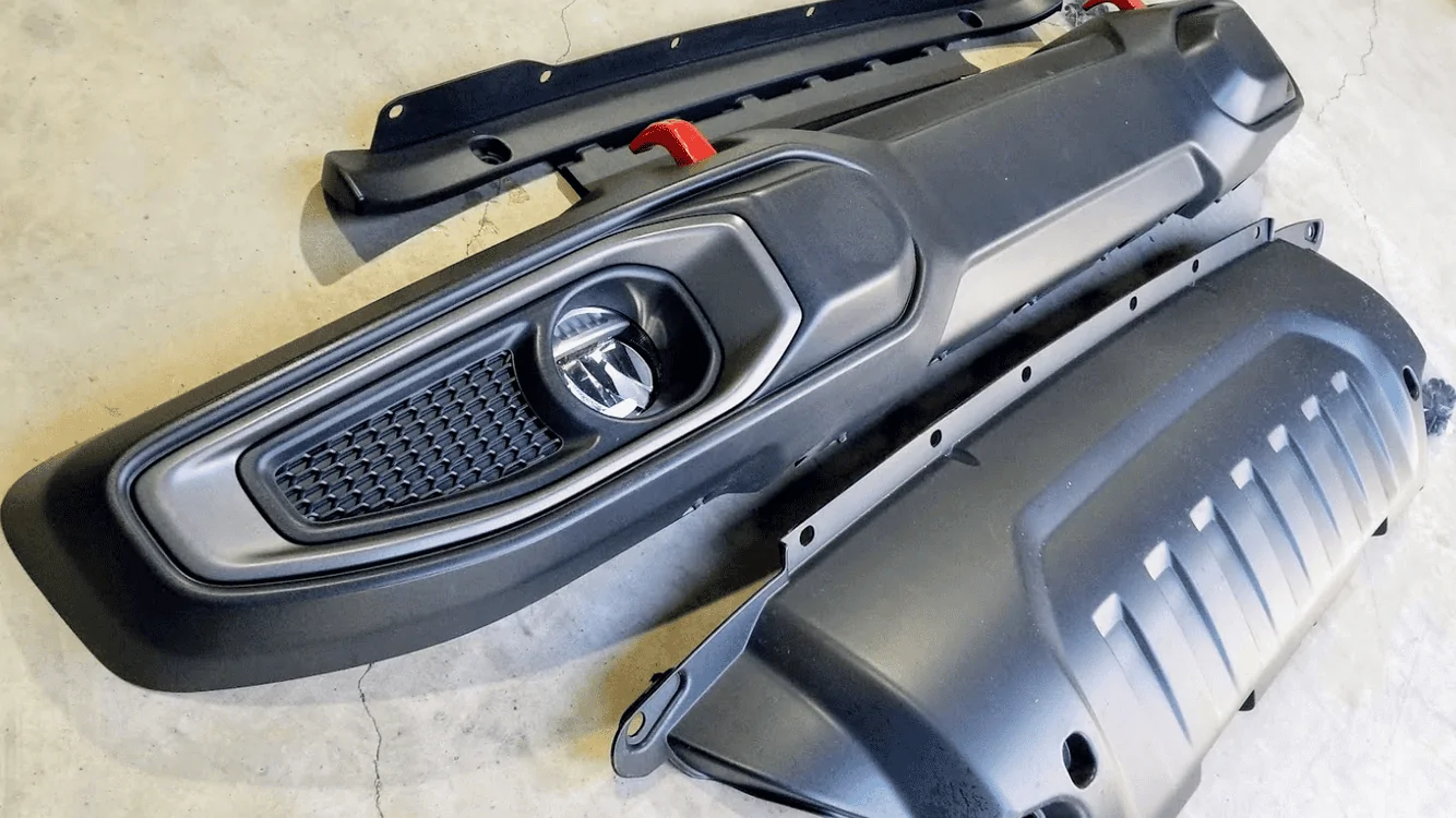 Jeep Gladiator OEM Rubicon Plastic Bumper w/LED Fog Lights 31F8B15A-7D4D-48ED-B17D-D64EA22B35BA