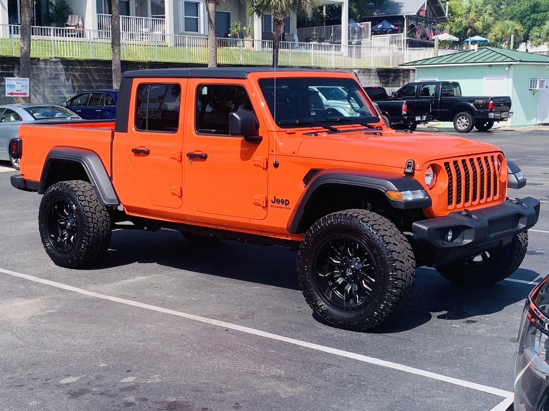 Jeep Gladiator PUNK'N Gladiator JT Club 61187240338__BE739B00-C30C-411D-9618-89524376AB6B.fullsizerender.JPG