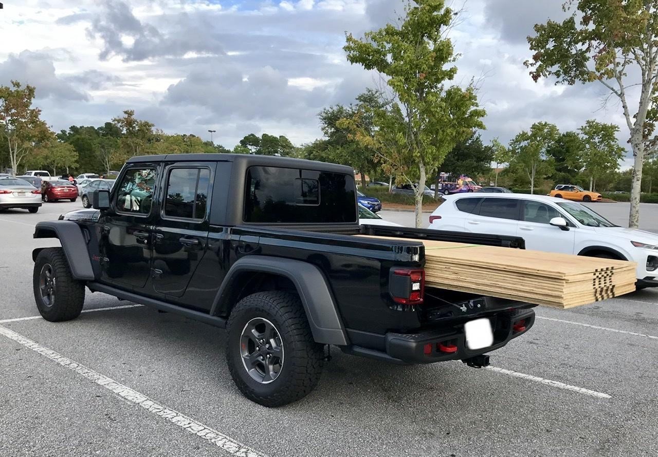 Jeep Gladiator Post your payload pics! 9019AA55-BFC5-4484-A1E5-ABDA38060D14