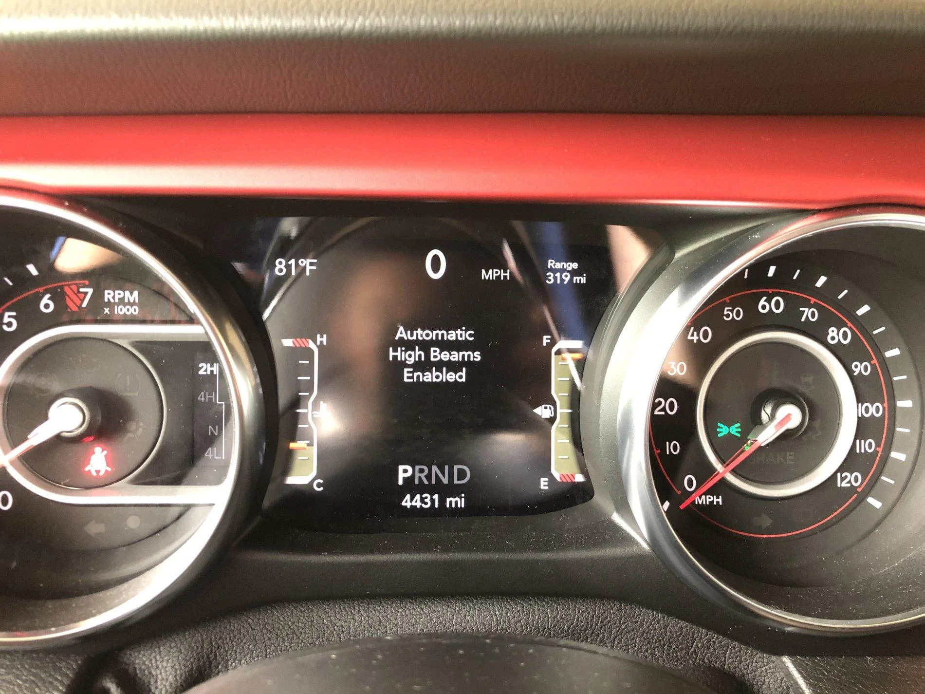 Jeep Gladiator Auto High-beam head lamp controls AutoHighEnabled