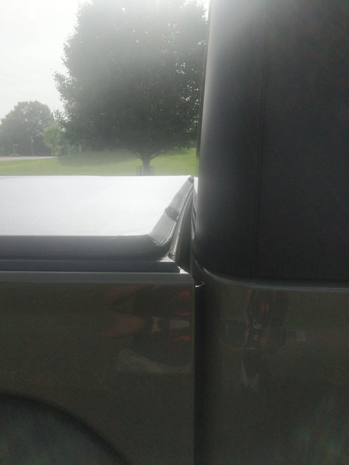 Jeep Gladiator Tonneau Cover Photos and Fit, I need help making a choice. 15932935795028774990436901922883