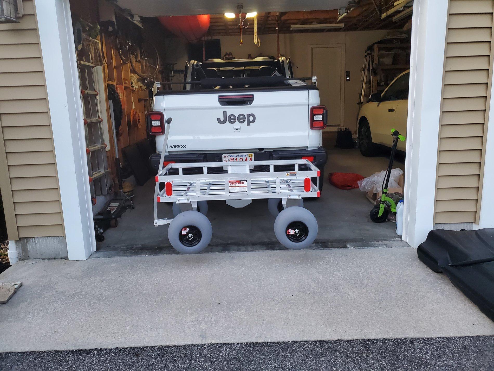 Jeep Gladiator Beach cart - Bed Topper - Hitch Mount 20200626_203416