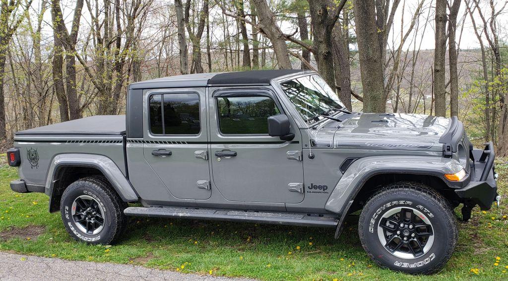 Jeep Gladiator Quadratec Recon Wheels 20200501_150640e1024