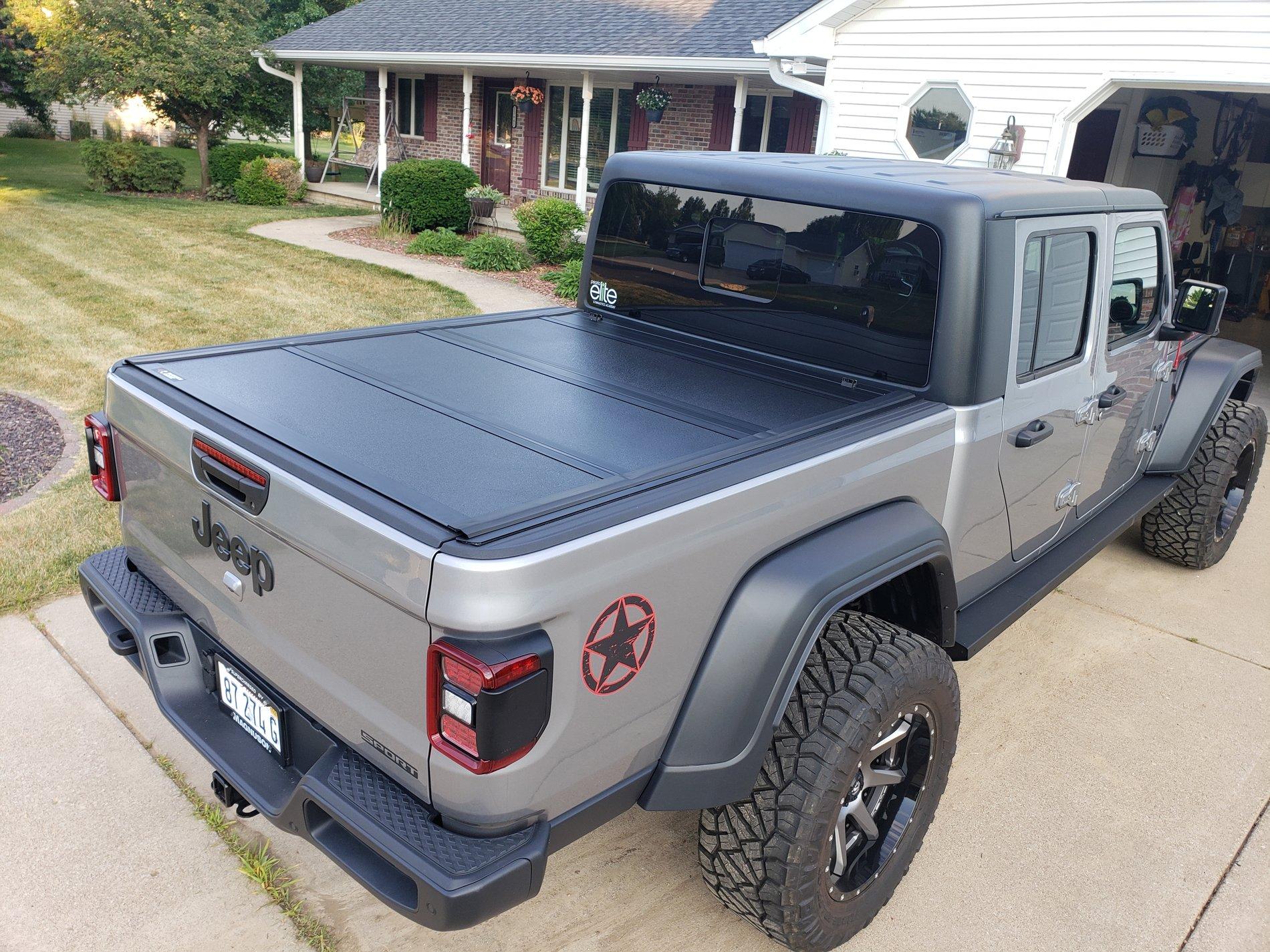 Jeep Gladiator Tonneau Cover Photos and Fit, I need help making a choice. 20200617_193358