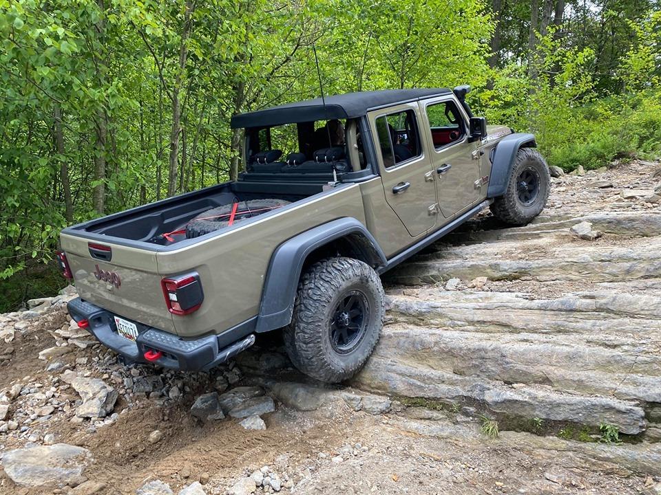 Jeep Gladiator What did you do WITH your Gladiator today? 82253735_3115058395215926_7478271071986364893_n