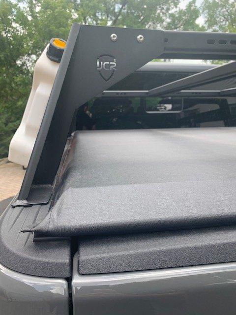 Jeep Gladiator Tonneau Cover Photos and Fit, I need help making a choice. IMG_5577