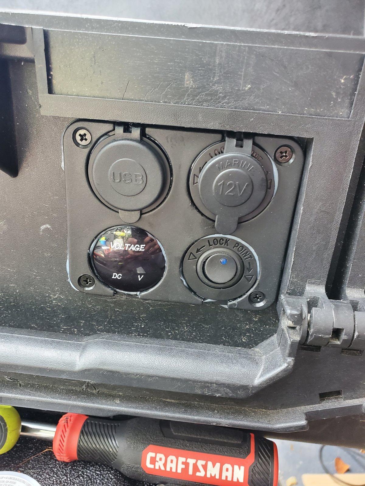 Jeep Gladiator Portable Power Box 20200629_154322