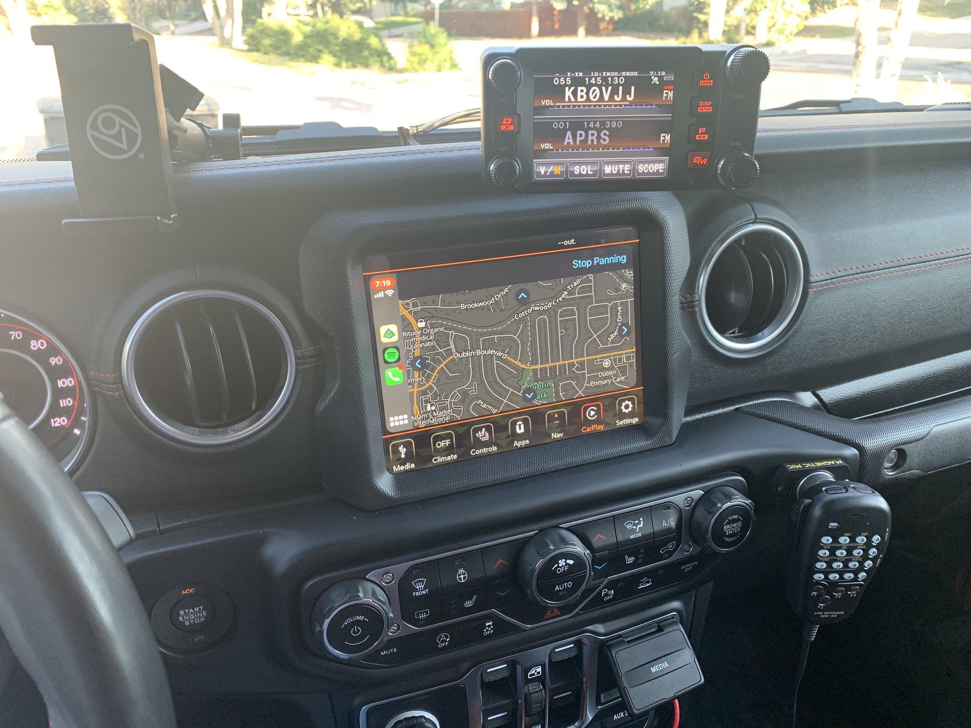 Jeep Gladiator How do I get a CB/HAM microphone mounted here?  Has anyone drilled it? IMG_2880.JPG