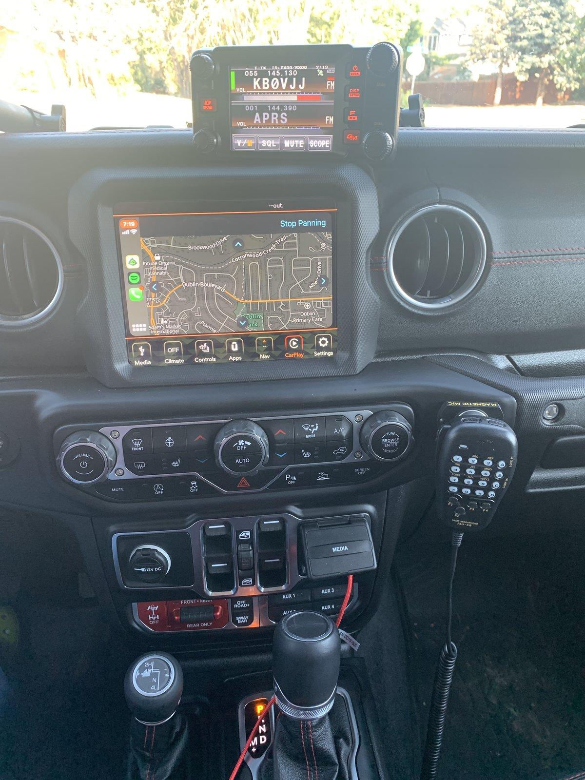 Jeep Gladiator How do I get a CB/HAM microphone mounted here?  Has anyone drilled it? IMG_2882.JPG