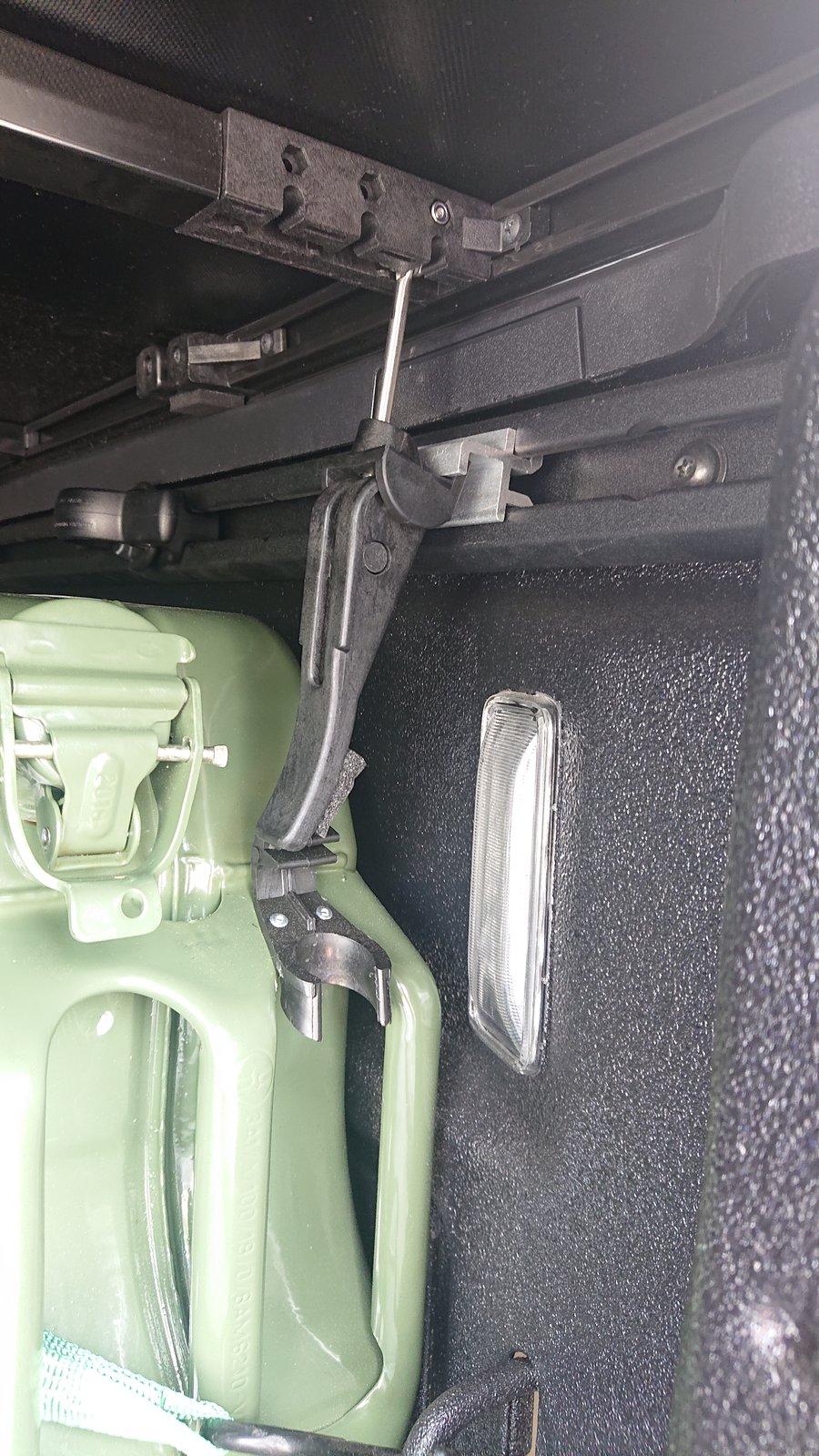 Jeep Gladiator Tonneau Cover Photos and Fit, I need help making a choice. DSC_0770.JPG