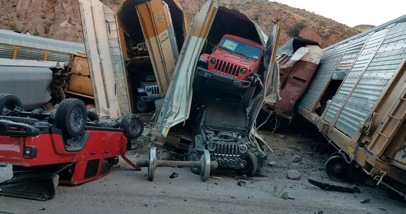 Jeep Gladiator Gladiator bent frame offroading with trailer? Why do you think this happened? Gladiators-via-Lincoln-County-Sheriffs-Office-Nevada-on-Facebook