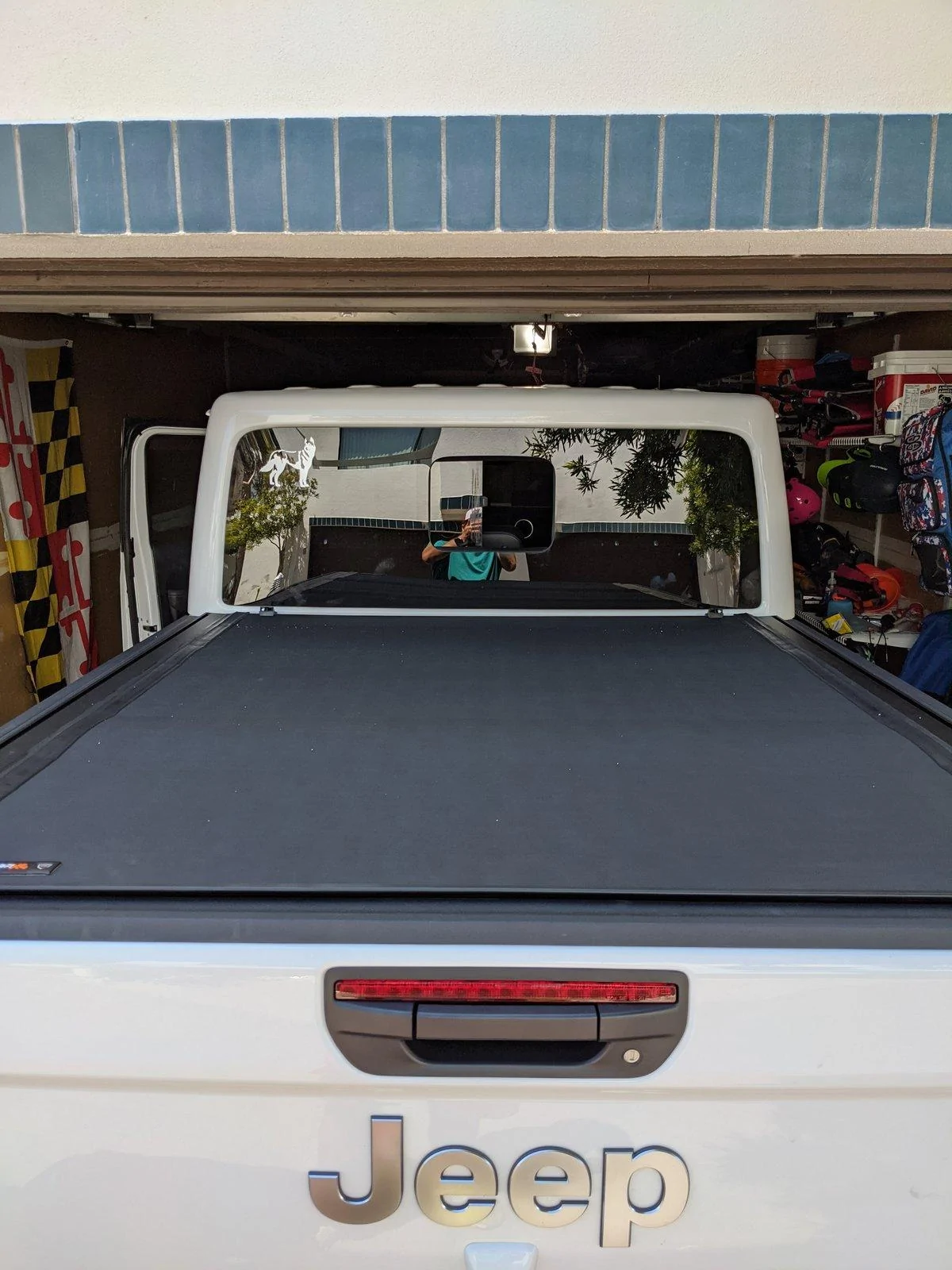 Jeep Gladiator Tonneau Cover Photos and Fit, I need help making a choice. IMG_20200620_114437