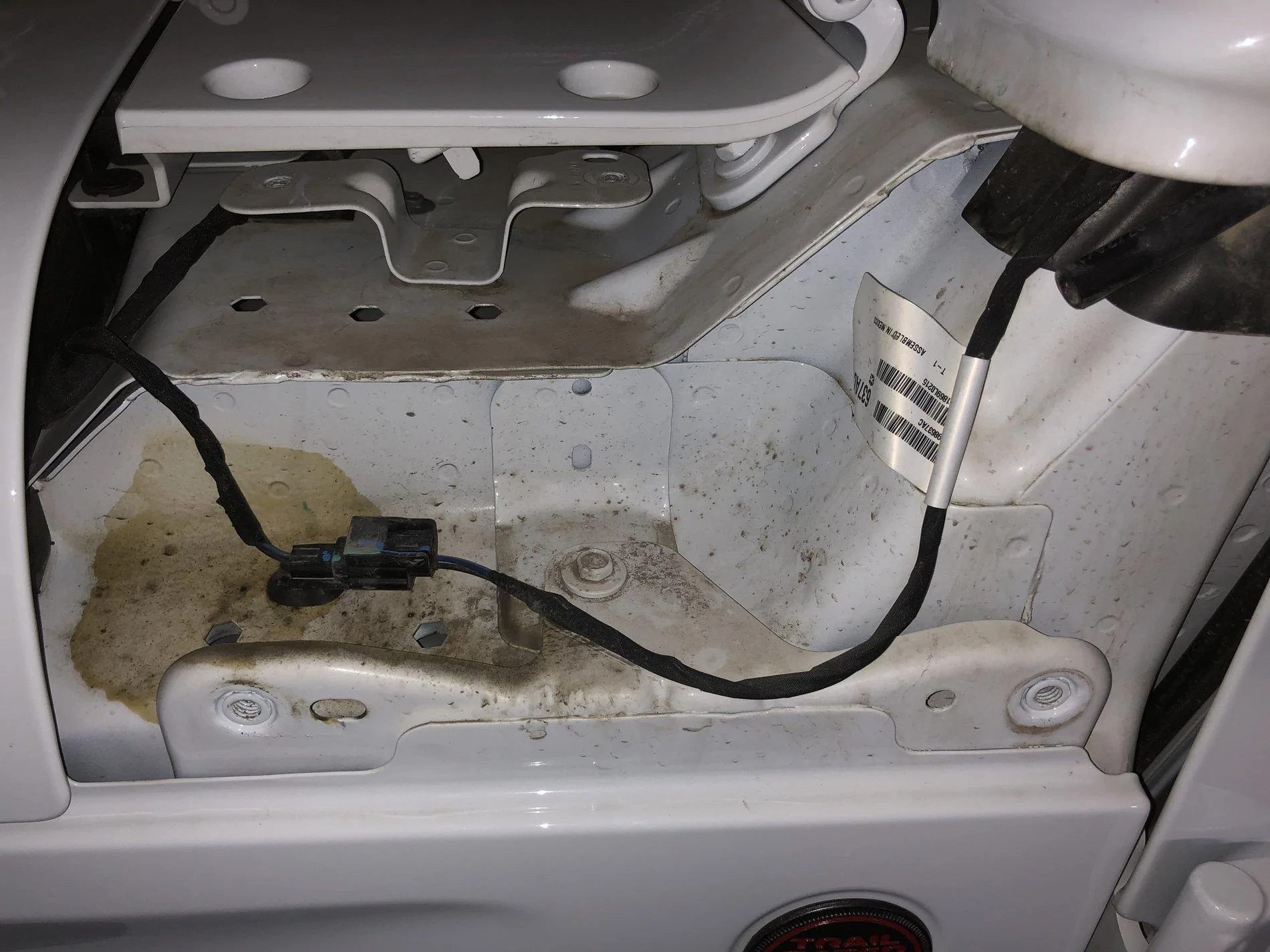 Jeep Gladiator Plug under A Pillar cover? DFFEBAF7-A879-4843-9D41-23C5EAA03F4B