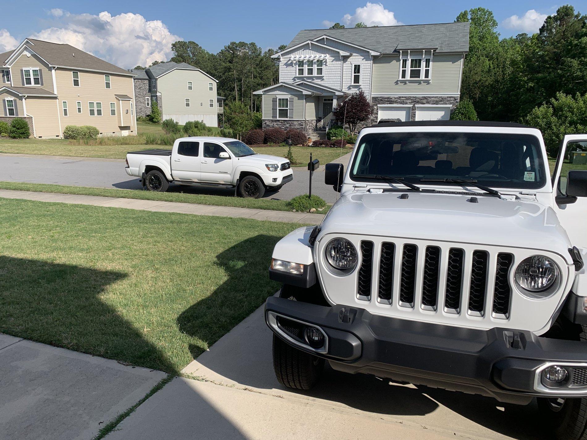 Jeep Gladiator Took Delivery of Your JT? Sign in Here! 210179A4-F4FF-49FD-A39C-5AF36AE69204
