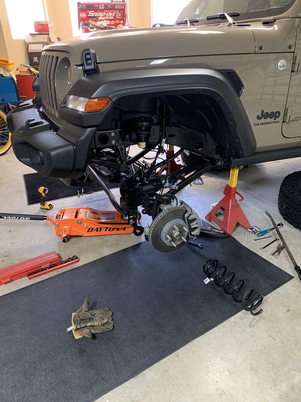 Jeep Gladiator Installing Mopar 2” lift yourself 1E454043-3EE7-4C4D-8A4E-F3DFBAB542D1
