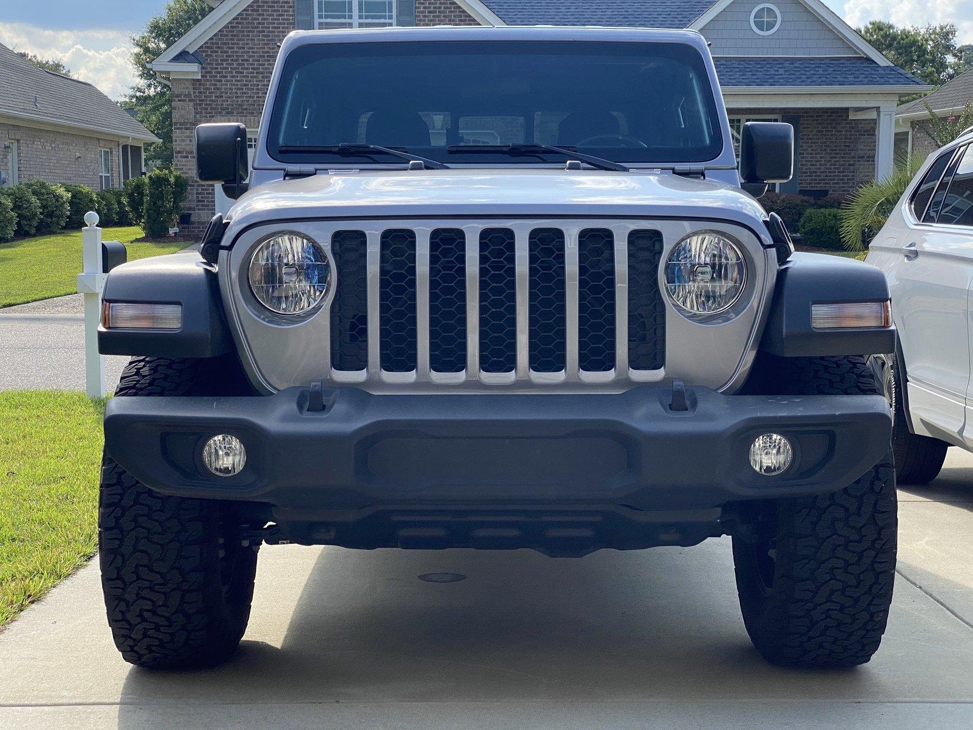 Jeep Gladiator Installing Stock Rubicon Skid Plate on Sport IMG_7437.JPG