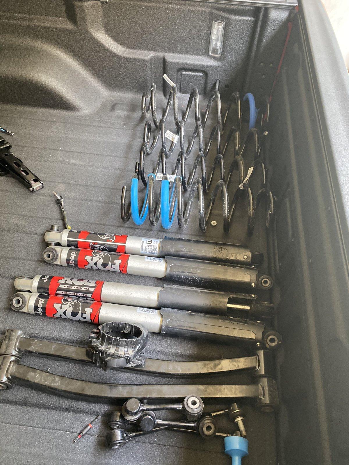 Jeep Gladiator Rubicon factory suspension 200 San Antonio A3F7605F-7384-4BC2-8633-97A1F9D00625