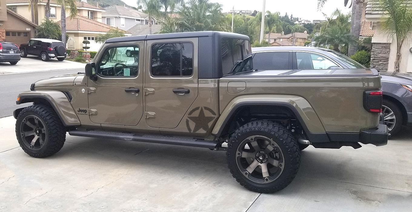 Jeep Gladiator Have a Happy 4th, ... and Patriotic Decal Question gator_stick2