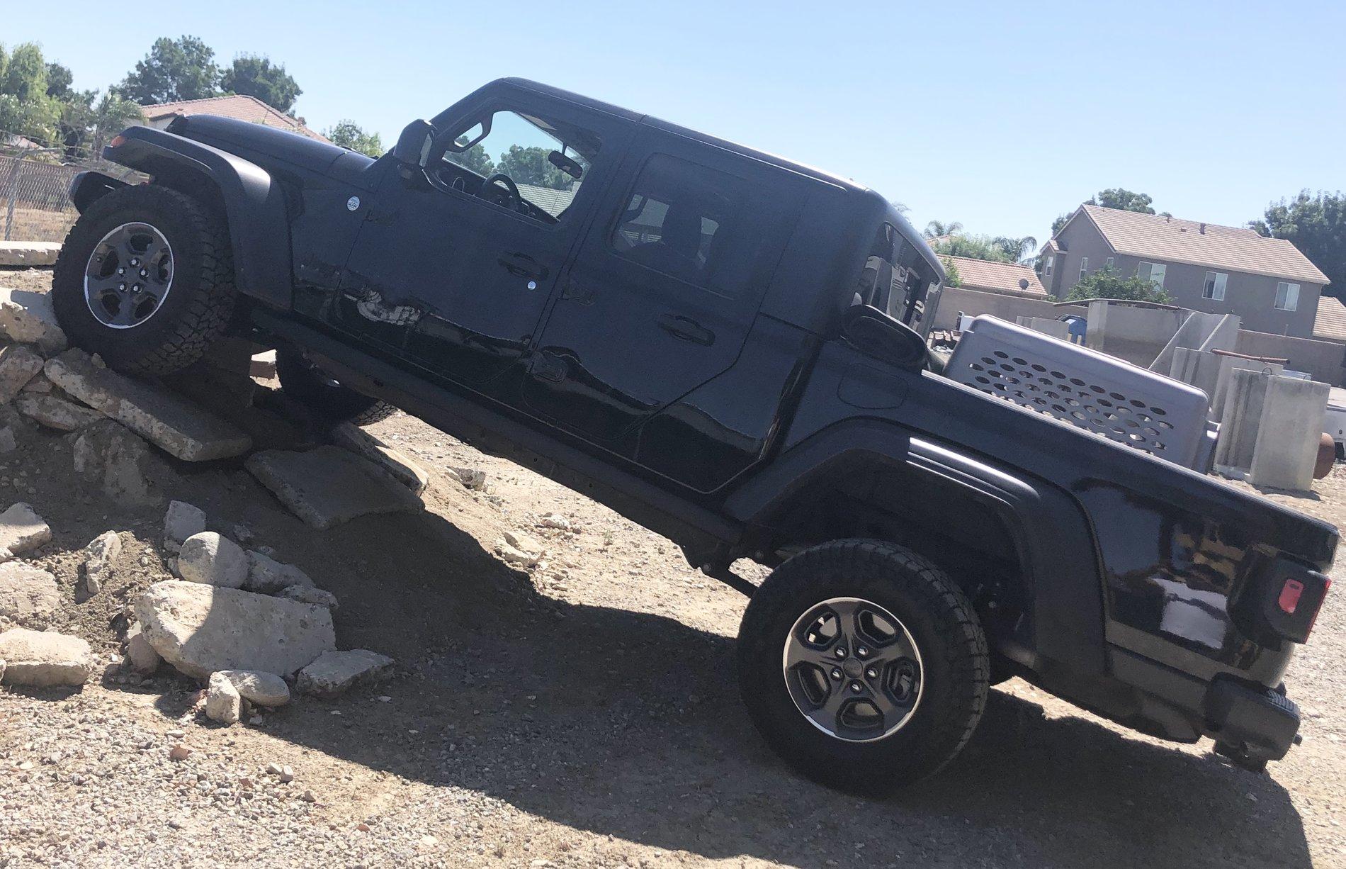 Jeep Gladiator 2020 Gladiator Rubicon Ramp Travel Index (RTI): How Much Will Its Suspension Flex? (by Dan Edmunds) 6ECDC05A-1B31-4E38-9A07-07038825DFA8