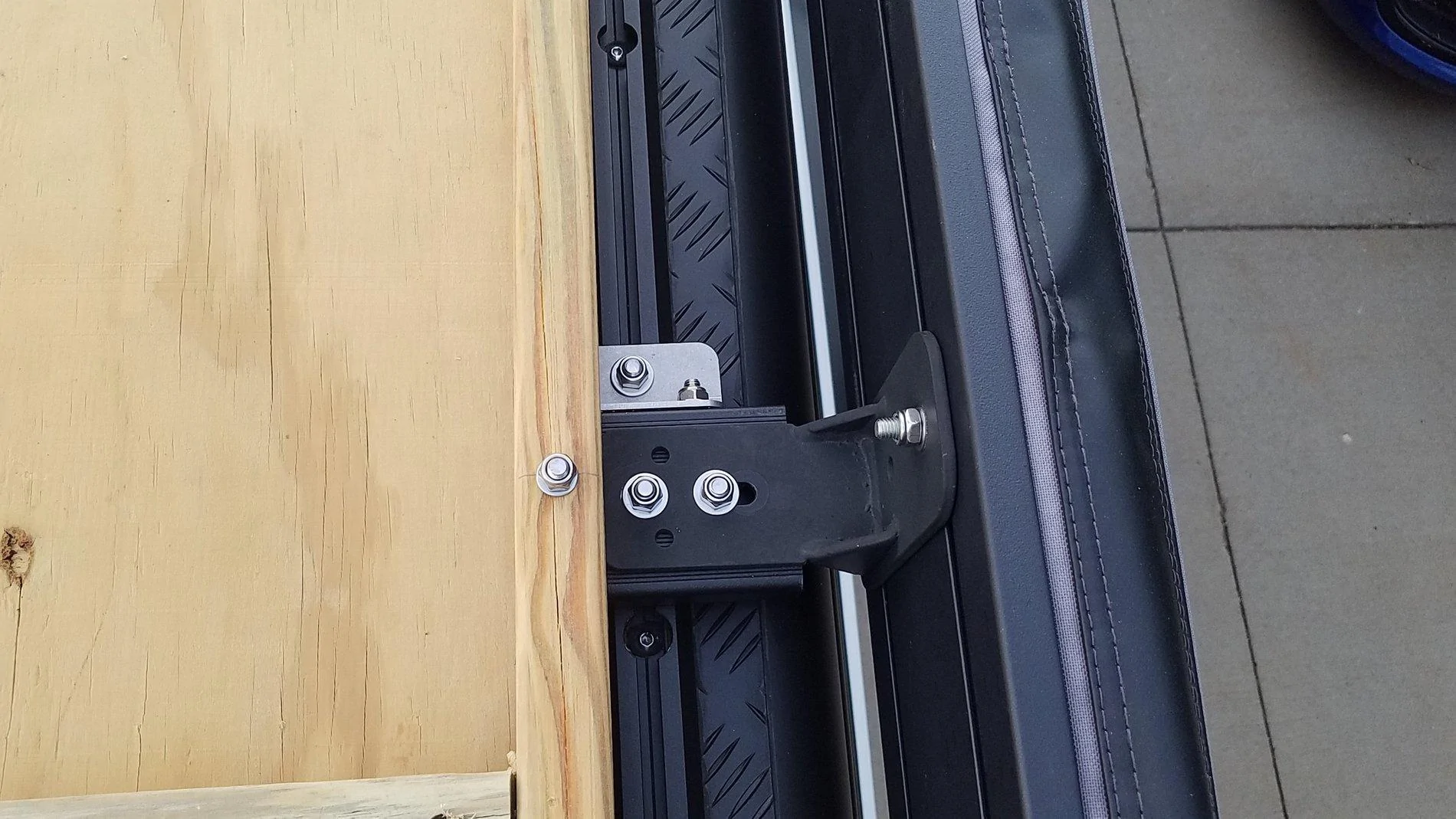 Jeep Gladiator Rhino Rack Batwing 270 Passenger Awning, will ship $597 shipped 20200703_202023