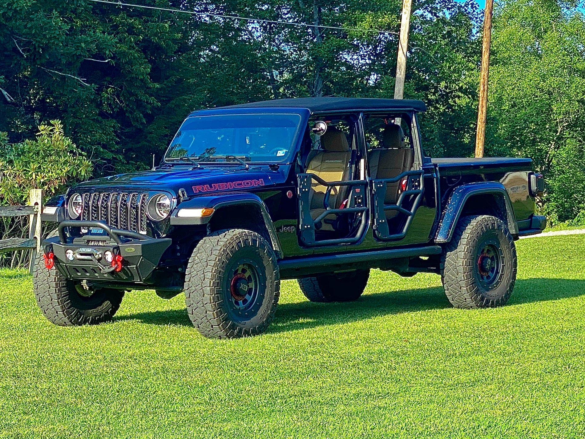 Jeep Gladiator New Apex 12K Harbor Freight winch Install IMG_0348