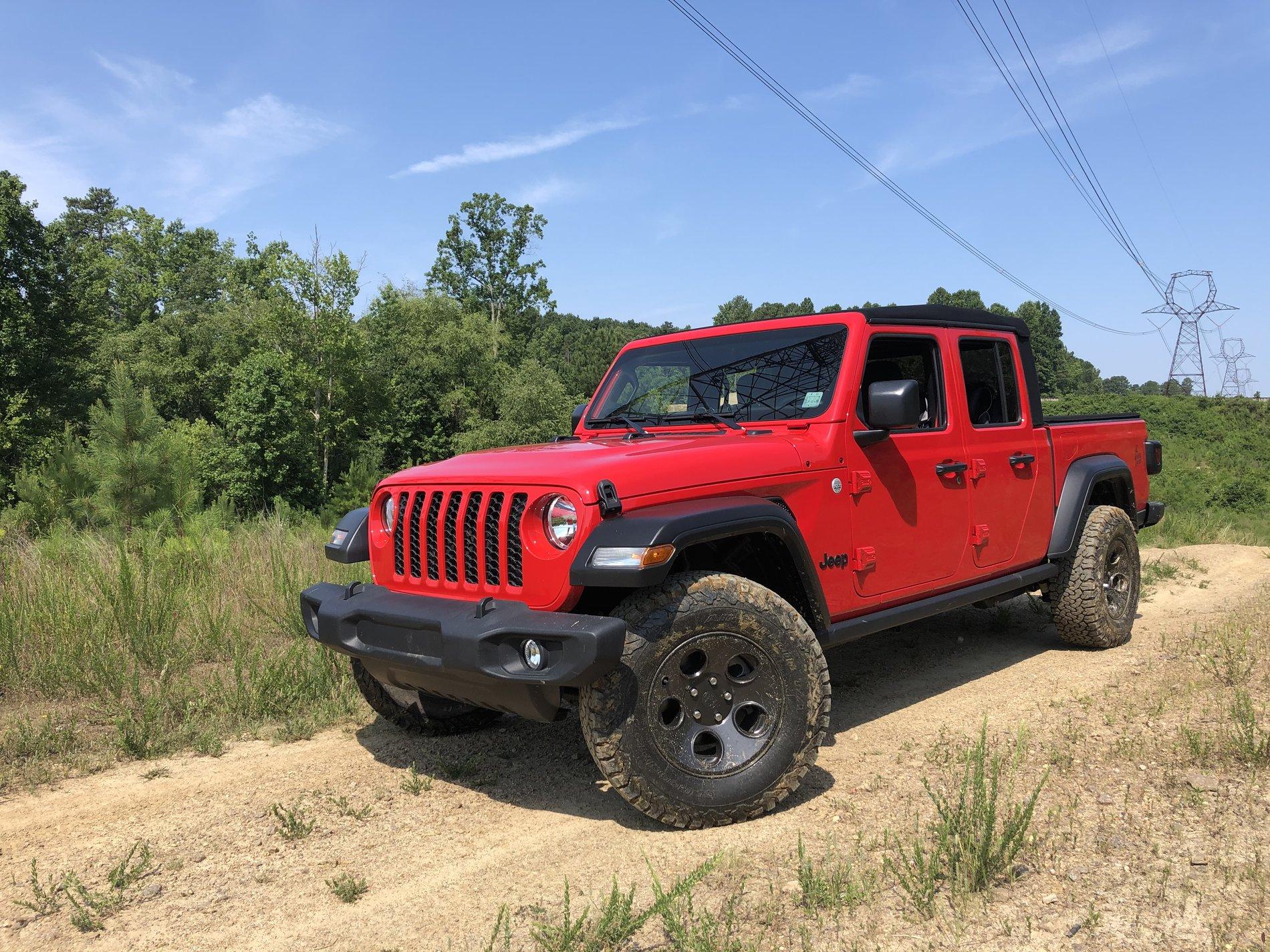 Jeep Gladiator FIRECRACKER RED Gladiator JT Club 5CE6001C-CA65-488A-9BF7-18DC4F2EF15C