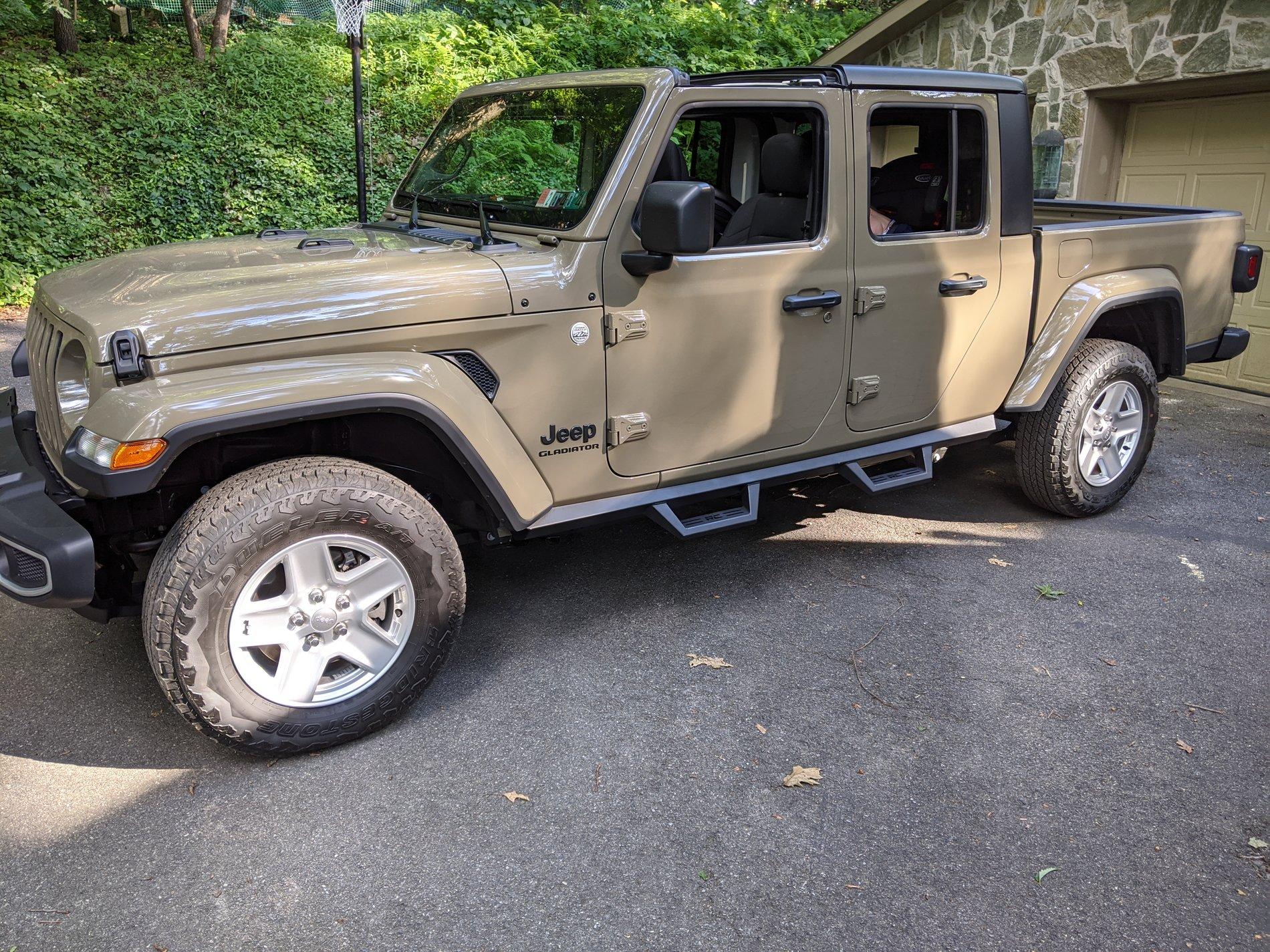 Jeep Gladiator Help me decide which side steps, I cannot pick IMG_20200626_172739
