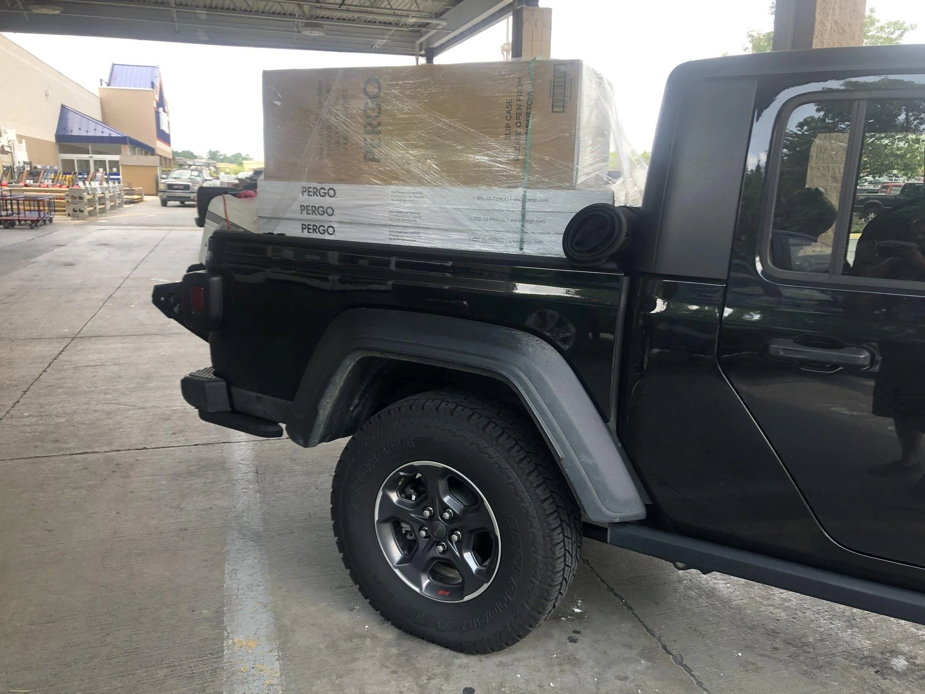 Jeep Gladiator What did you do WITH your Gladiator today? 1B9032BE-ECBD-466F-80D1-2EB682CC3F99