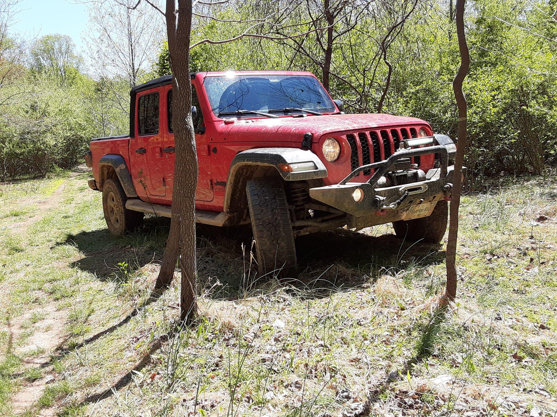 Jeep Gladiator Mopar Steel Bumper on Sport S 20200422_133906