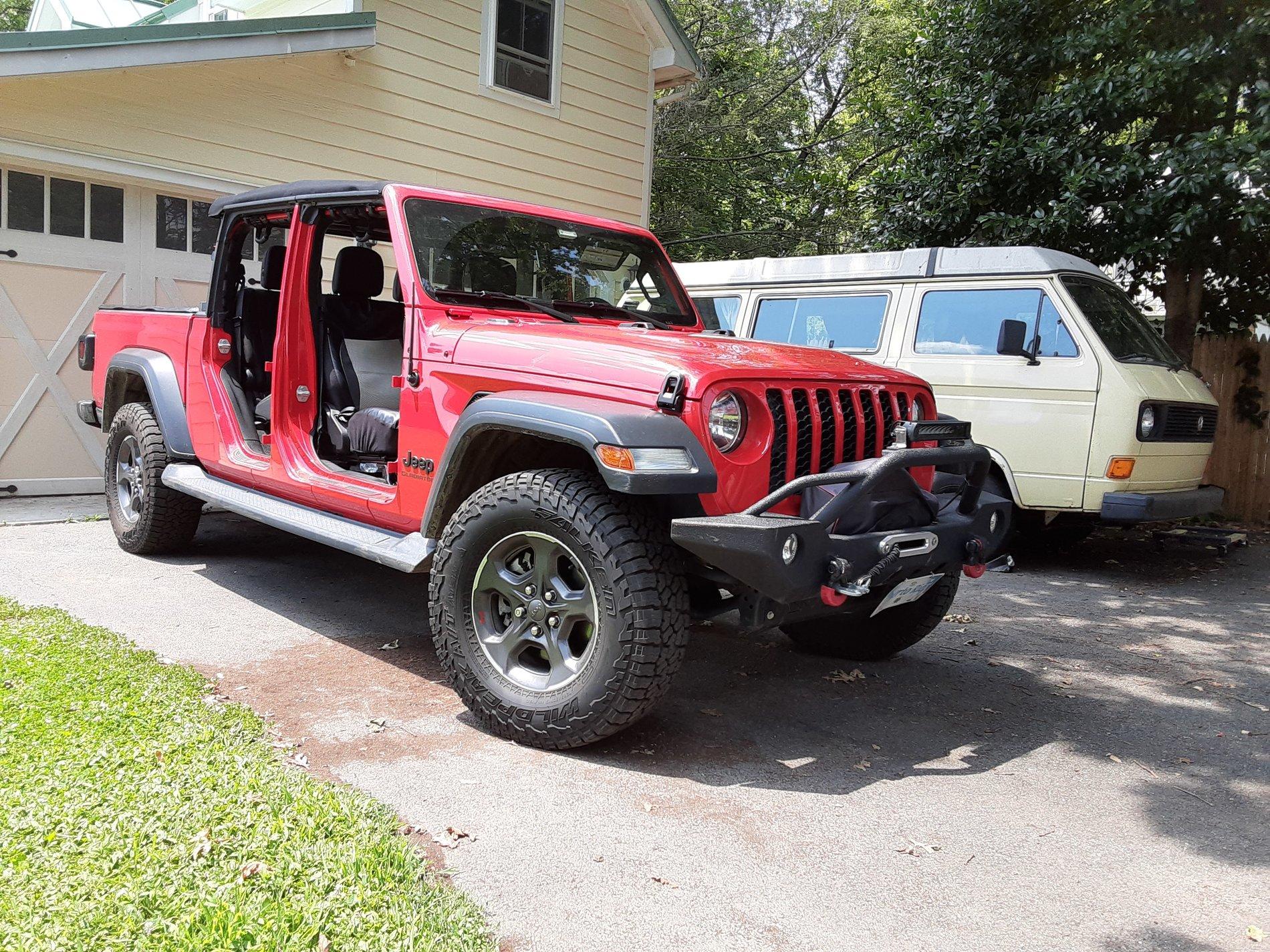 Jeep Gladiator Mopar Steel Bumper on Sport S 20200705_134807