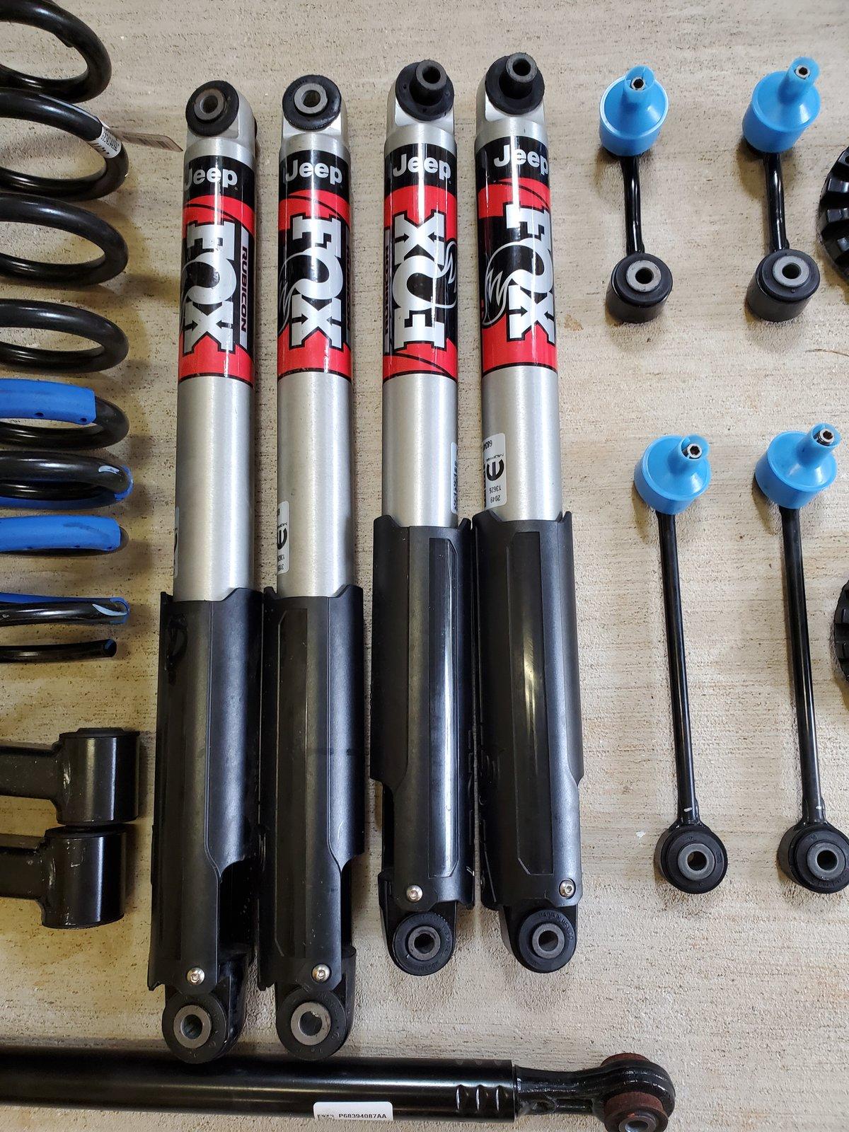 Jeep Gladiator Rubicon Factory Suspension <500 Miles 20200706_083640