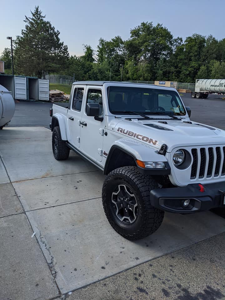Jeep Gladiator Took Delivery of Your JT? Sign in Here! 107387090_10221282829614615_1629212305842140716_n