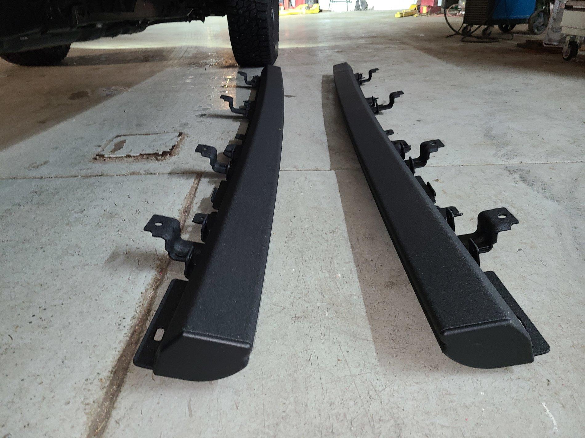Jeep Gladiator Mopar  82215606   Performance Rock Rails 20200622_194204